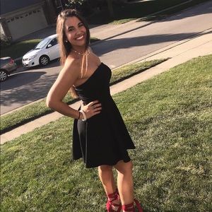 Meet your Posher, Nicole